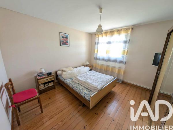 Maison à vendre 5 pièces 111 m² Coutras