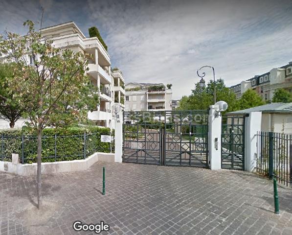 RUEIL MALMAISON - CENTRE VILLE - APPARTEMENT 72 M2 - 2 CHAMBRES - 2 TERRASSES - CAVE - 2 PLACES DE PARKIG