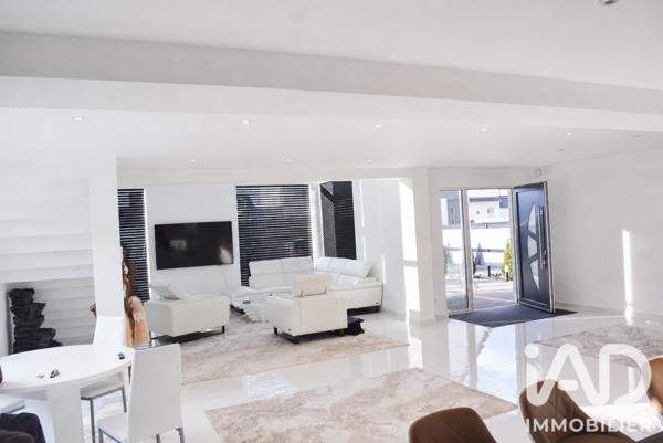 Maison à vendre 5 pièces 172 m² Wittenheim