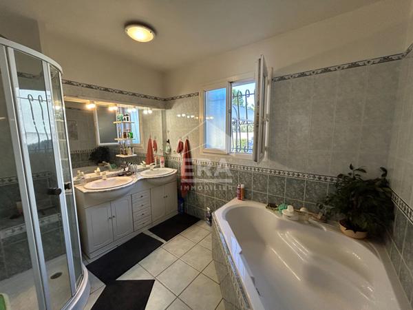 Marignane - Maison 4 pièces 107.02 m2 avec terrain et piscine