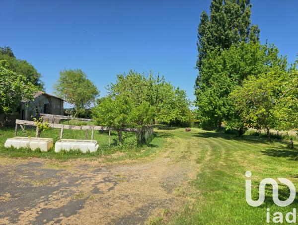 Maison 5 pièces de 140 m² à Mauges-sur-Loire (49410)