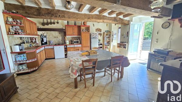 Maison 5 pièces de 140 m² à Mauges-sur-Loire (49410)