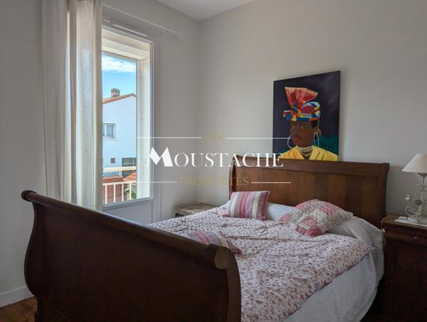 MAISON / VILLA DE CHARME VUE MER - FACE À LA PLAGE -