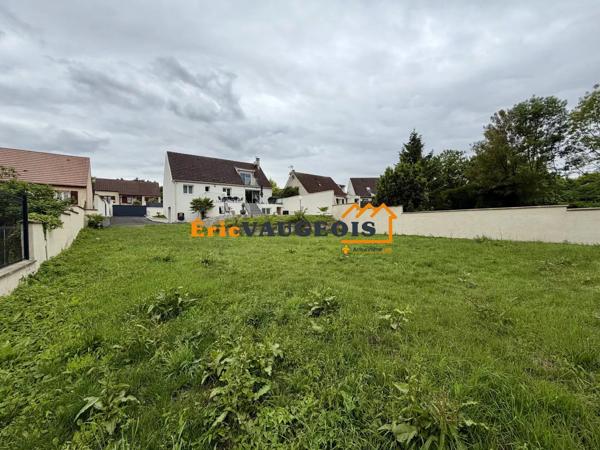Vente                                                      Maison
                        
                     8 pièces                      175 m2                     à Coulommiers