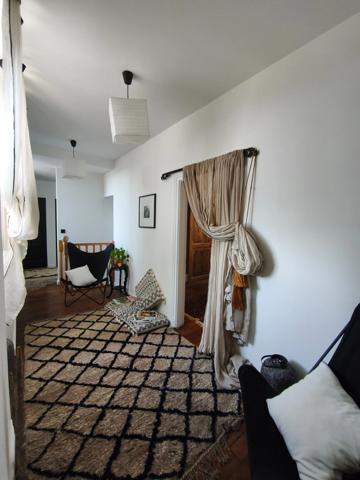 Maison de caractère à vendre 6 pièces LA CHATRE (36) 4 chambres, 2 garage, terrasse, jardin, rivière 269 900€