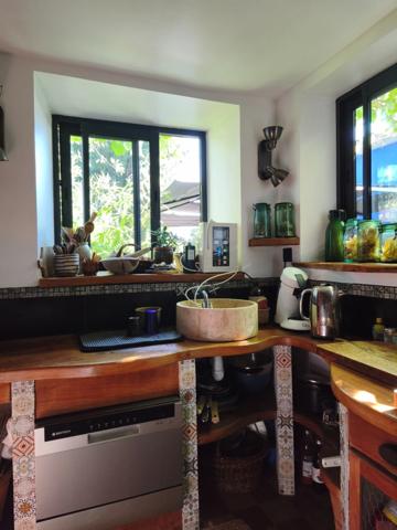 Maison de caractère à vendre 6 pièces LA CHATRE (36) 4 chambres, 2 garage, terrasse, jardin, rivière 269 900€