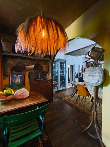 Maison de caractère à vendre 6 pièces LA CHATRE (36) 4 chambres, 2 garage, terrasse, jardin, rivière 269 900€