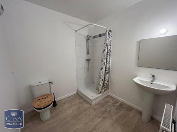 Appartement à louer 1 pièce 30.3m²