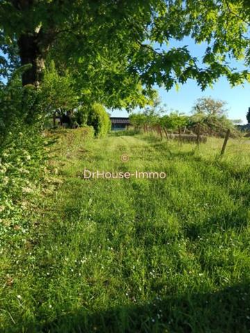 Bien immobilier à vendre 1 pièce de 465 m²