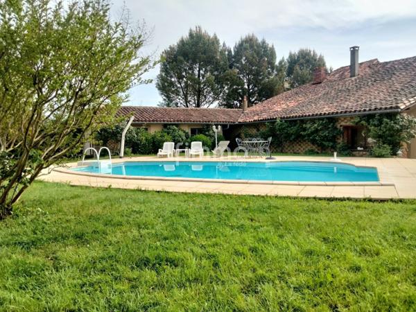 Propriété 275 m² avec piscine