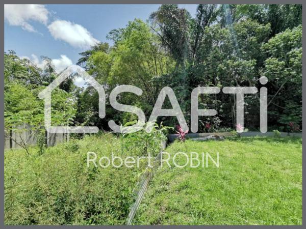 Terrain à bâtir de 3684 m²