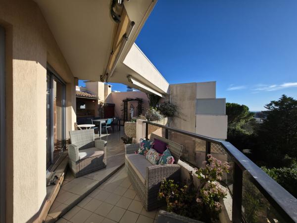 ANTIBES : LOCATION T4 90M2 MEUBLE + TERRASSE 50M2