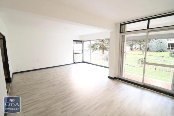 Appartement à louer 5 pièces 102.41m²