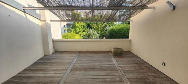 Maison de ville, quartier prisé, beaux volumes, garage et jardin au centre ville de MONTAUBAN