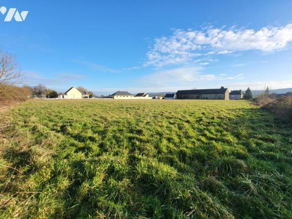 JURQUES : Terrain à bâtir de 501 m²