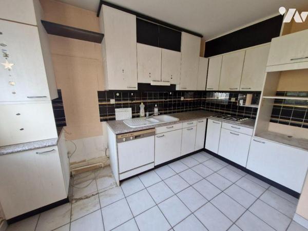 Maison à Vendre à Rennes (35000) en Ille-et-Vilaine (35)

À vendre en exclusivité par votre o...