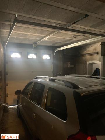 A vendre belle maison de ville en pierres de 108 m2