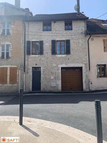 A vendre belle maison de ville en pierres de 108 m2