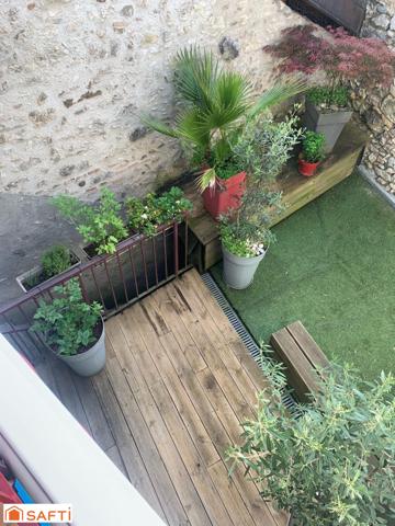 A vendre belle maison de ville en pierres de 108 m2