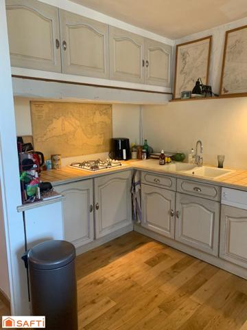 A vendre belle maison de ville en pierres de 108 m2