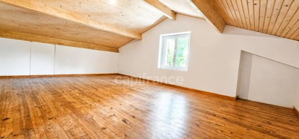 Dpt LANDES (40), à vendre à SAMADET, MAISON T5 162 m² AVEC GARAGES, DÉPENDANCES ET TERRAIN ARBORÉ DE 2 482 m²