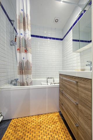 PARIS 19EME ARRONDISSEMENT Local d'activités -