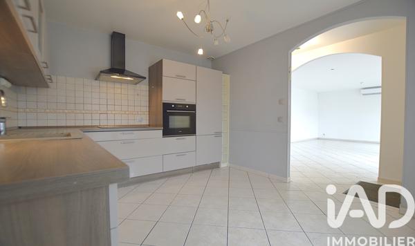 Maison à vendre 4 pièces 90 m² Sainte-Marie-aux-Chênes