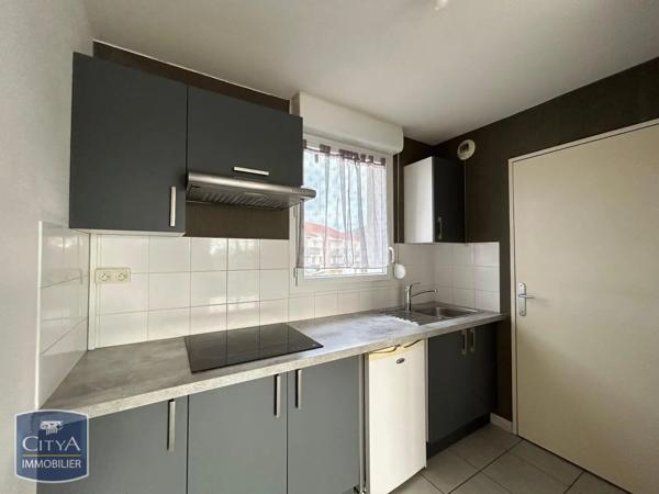 Appartement à louer 2 pièces 55.59m² Écrouves (54200)