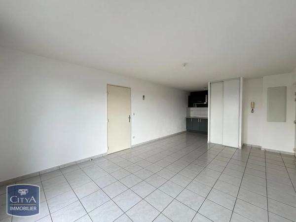 Appartement à louer 2 pièces 55.59m² Écrouves (54200)