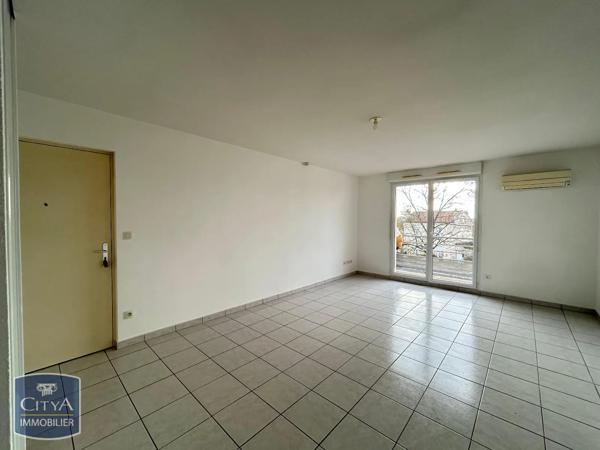 Appartement à louer 2 pièces 55.59m² Écrouves (54200)