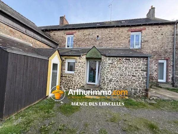 Vente                                                      Immeuble
                        
                     6 pièces                      151 m2                     à Retiers