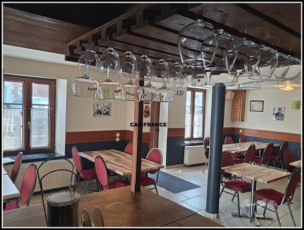 Ancienne Pizzeria et appartement rénové à vendre VIREUX WALLERAND (08)
