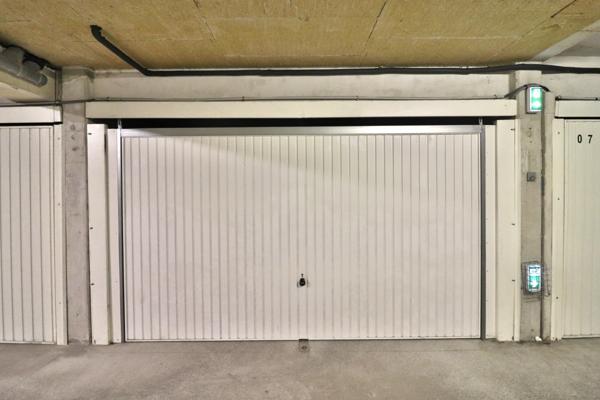 Garage double fermé 22m² – Aix-en-Provence La Duranne