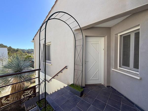 Maison de standing proche de tout !