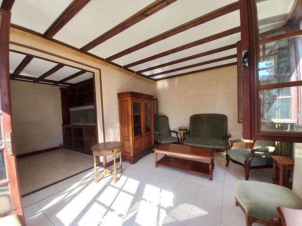 SAINT-PIERRE-D'OLÉRON - Ensemble immobilier au calme avec maison annexe et dépendances