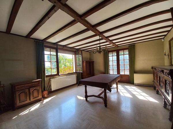 SAINT-PIERRE-D'OLÉRON - Ensemble immobilier au calme avec maison annexe et dépendances