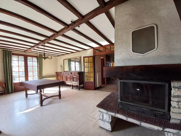 SAINT-PIERRE-D'OLÉRON - Ensemble immobilier au calme avec maison annexe et dépendances