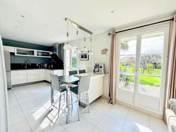 Vente Maison 9 pièces 198 m2 à Ozoir-la-Ferrière