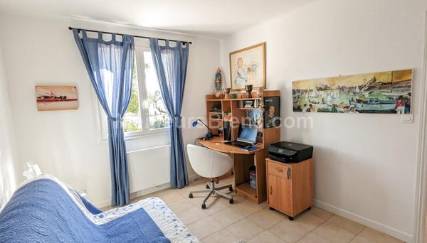 FABREGUES dans l'Hérault lumineuse et calme villa de 176 m² sur 1200m² avec grand garage et piscine