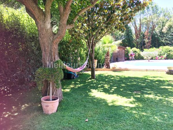 FABREGUES dans l'Hérault lumineuse et calme villa de 176 m² sur 1200m² avec grand garage et piscine