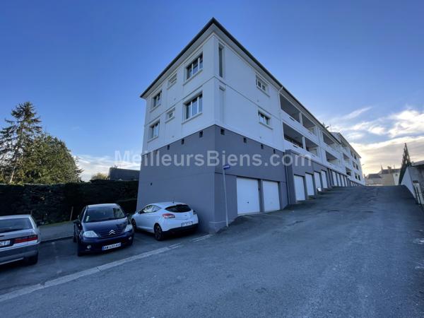 Appartement 2 chambres avec balcon, cave et garage