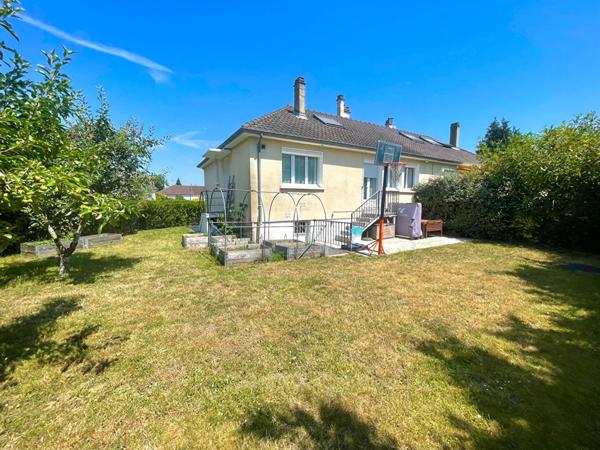 Maison Acheres 5 pièce(s) 90 m2 €399 000 ** - Référence 9227