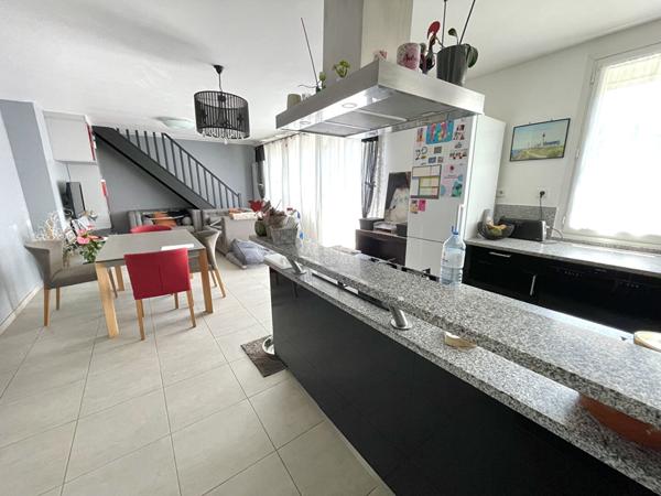 Maison Acheres 5 pièce(s) 90 m2 €399 000 ** - Référence 9227