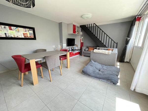 Maison Acheres 5 pièce(s) 90 m2 €399 000 ** - Référence 9227