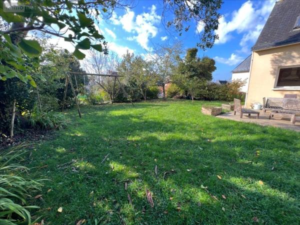 Maison à vendre à Châteaulin dans le Finistère (29150), ref : 29060-1067019