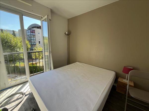 Appartement à louer 959 € CC MERIGNAC 3 p 60 m² DPE D