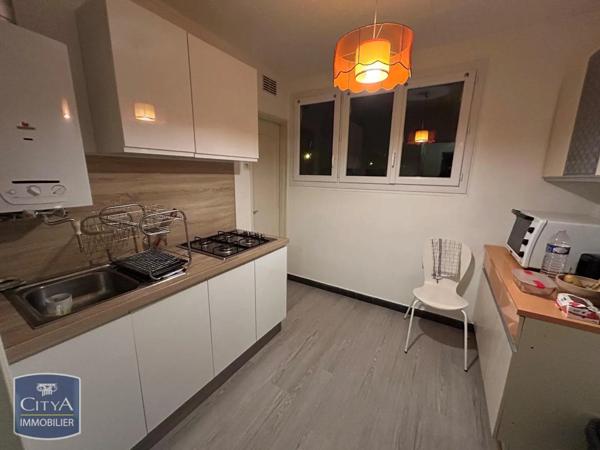 Appartement à louer 2 pièces 46m²