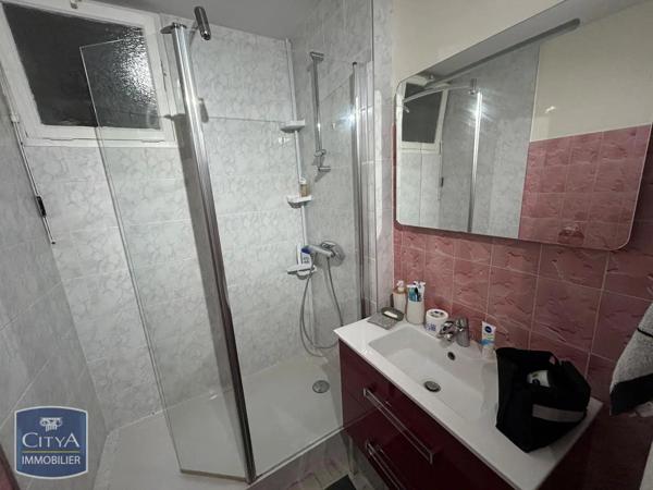 Appartement à louer 2 pièces 46m²