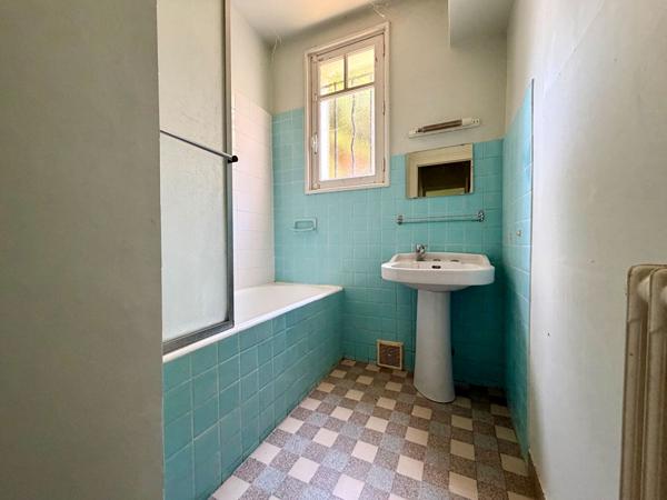 Maison de caractère à rénovée - LE CONTROIS EN SOLOGNE -130 m² - Terrain arboré 5 460 m²