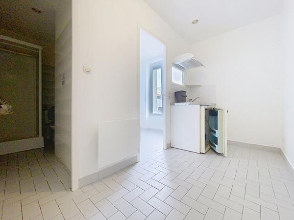 INVESTISSEMENT ! IMMEUBLE NANTES SUD 6 APPARTEMENTS